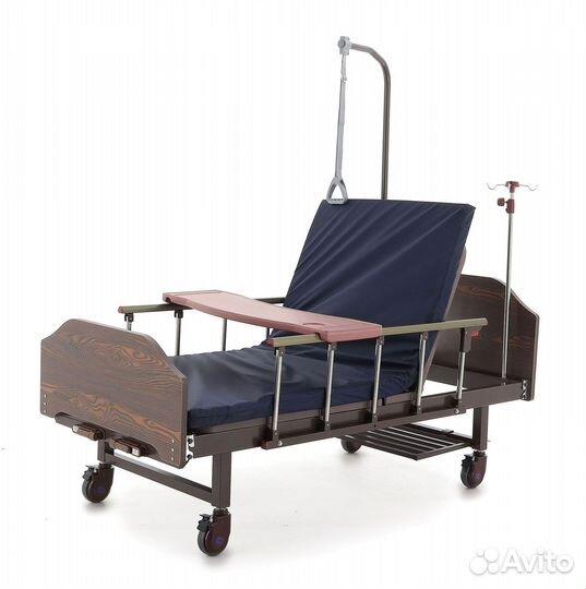 Медицинская кровать для лежачих больных