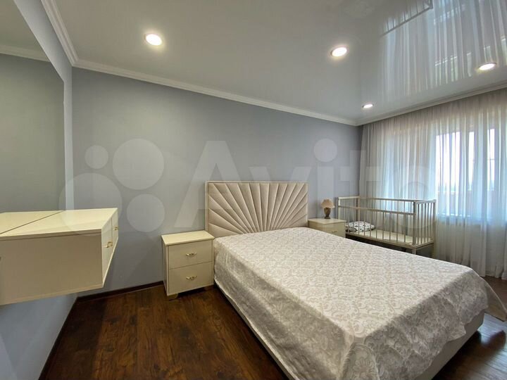 3-к. квартира, 80 м², 6/9 эт.