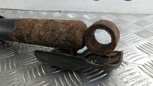 Амортизатор задний hyundai santa FE 2 (ZEA38MF02)