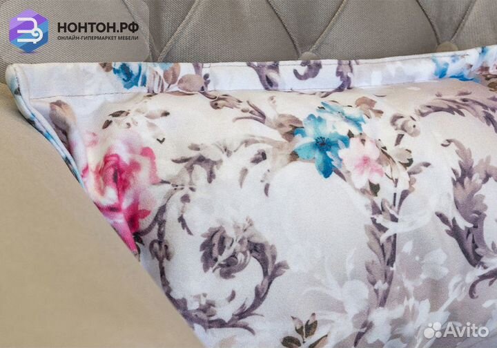 Кресло Ирис серо-бежевое / розы