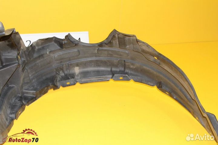Подкрылок передний правый Toyota Probox NCP50V