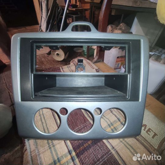 Магнитола в Ford Focus 2