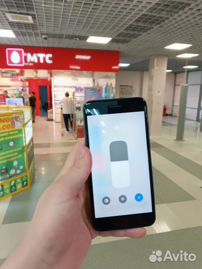 iPhone 8 Plus, 64 ГБ