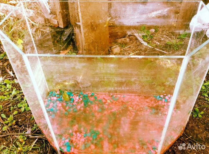 Продам аквариум на 30 литров