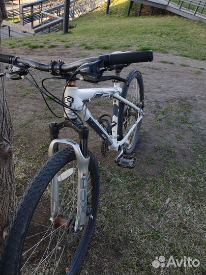 Велосипед gt avalanche 2.0
