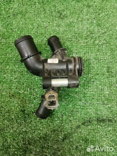 Патрубок системы охлаждения Ford Mondeo 5 1.5