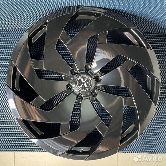 Диски Xcess R24 6x139.7 Cadillac Escalade, Tahoe