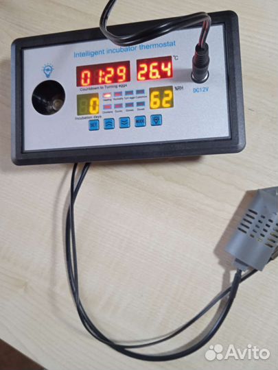 Убойный контроллер для инкубатора ZFX-W9002