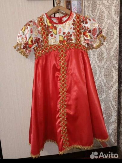 Платье в руссконародном стиле