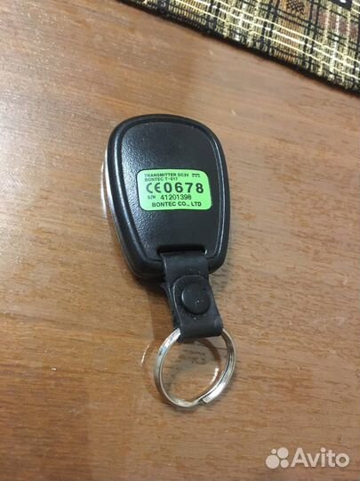 Оригинальный брелок Kia Sorento