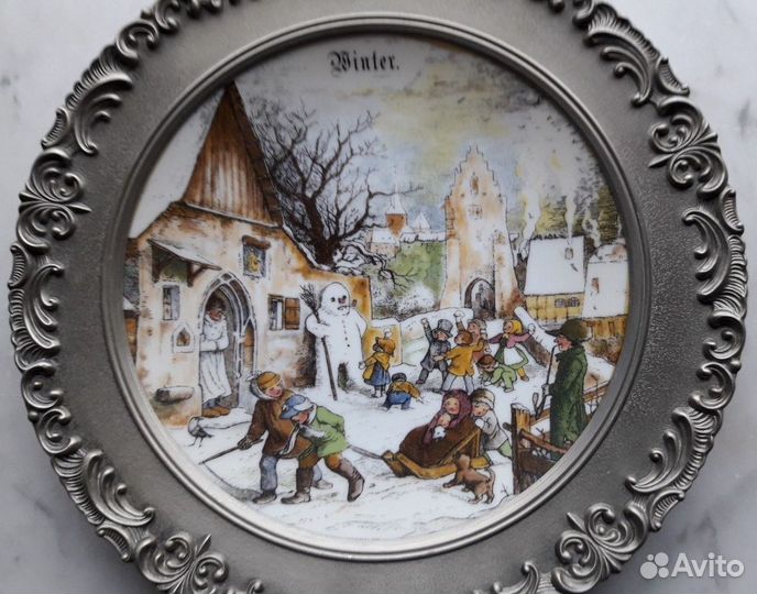 Продаю немецкую настенную оловянную тарелку