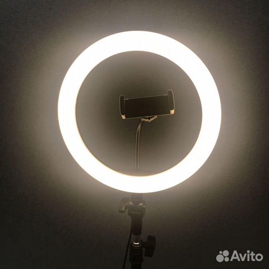 Кольцевая лампа 26 см