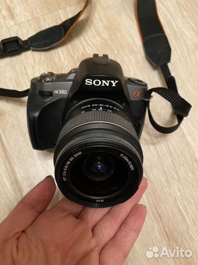 Зеркальный фотоаппарат