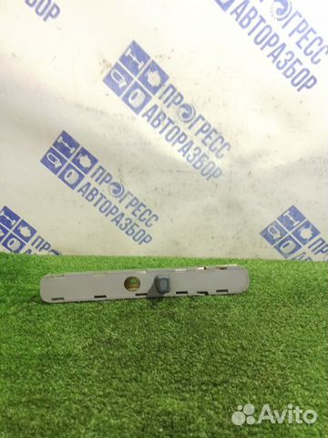 Регулятор ремня безопасности левый Renault Symbol