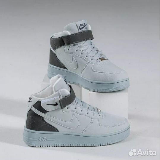 Продам женскую обувь