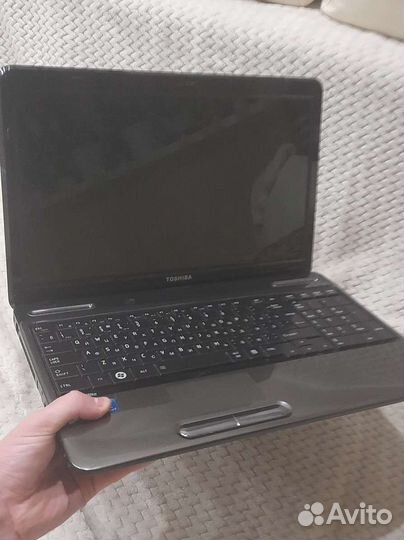Ноутбук Toshiba Satellite L655