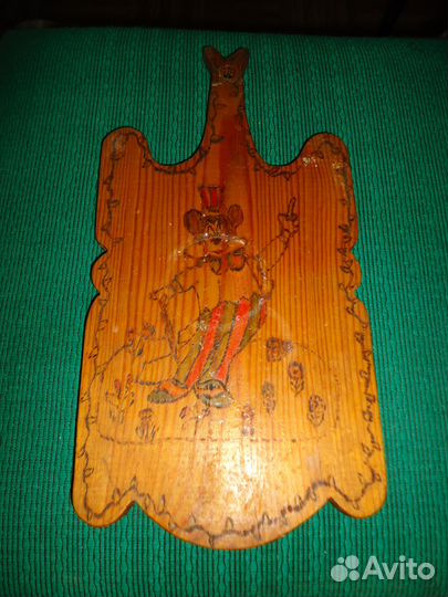 Разделочная доска из дерева