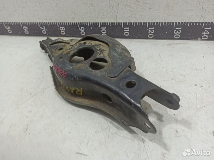 Рычаг задний нижний левый