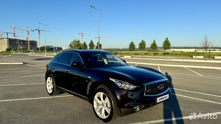 Infiniti QX70 3.7 AT, 2014, 73 000 км