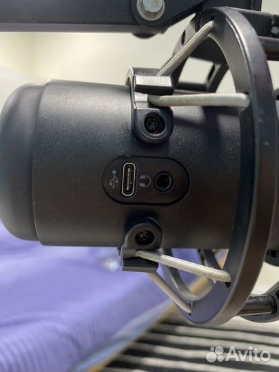 Микрофон HyperX QuadCast S Black