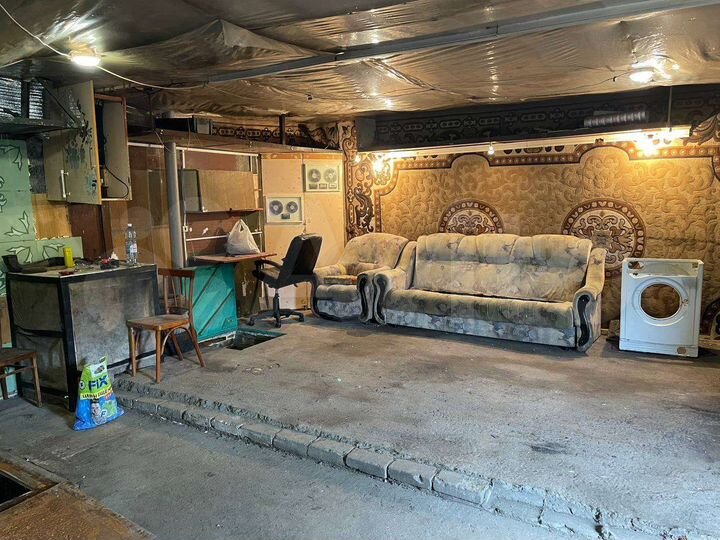 Гараж, > 30 м²