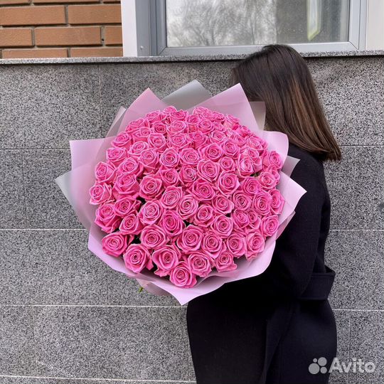 Монобукет роз 75 роз