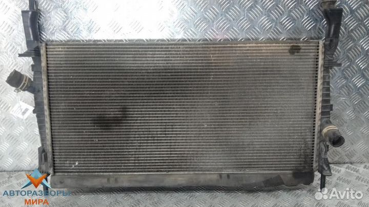 Радиатор (основной) Ford Transit Connect 2008