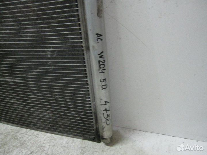 Радиатор кондиционера передний Mercedes-Benz