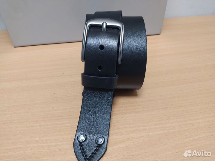 Мужской кожаный ремень