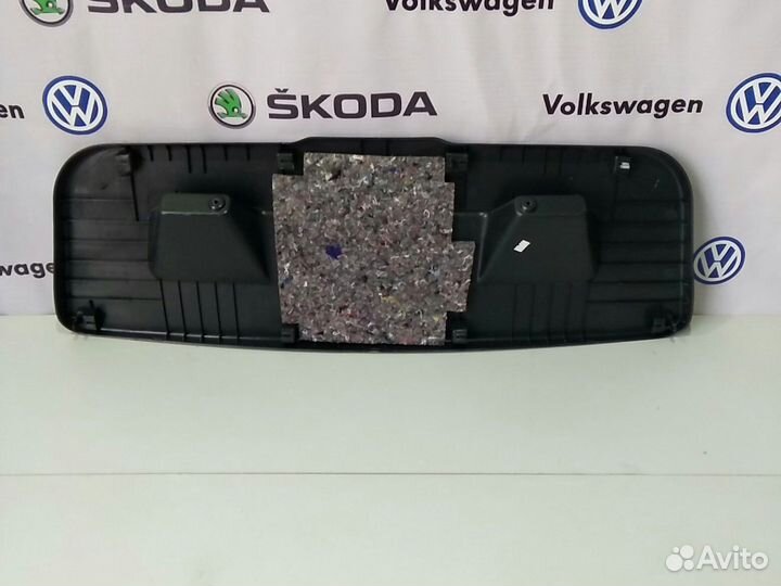 Обшивка крышки багажника Volkswagen Polo 5 sedan