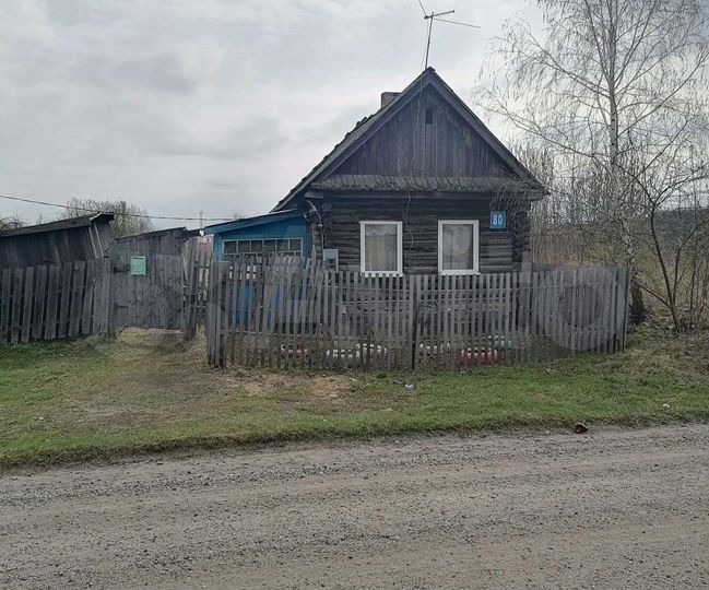 Дом 29,8 м² на участке 8 сот.