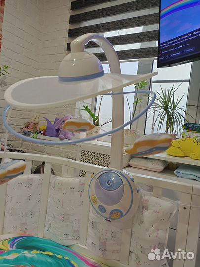 Мобиль на кроватку Chicco волшебные звёзды