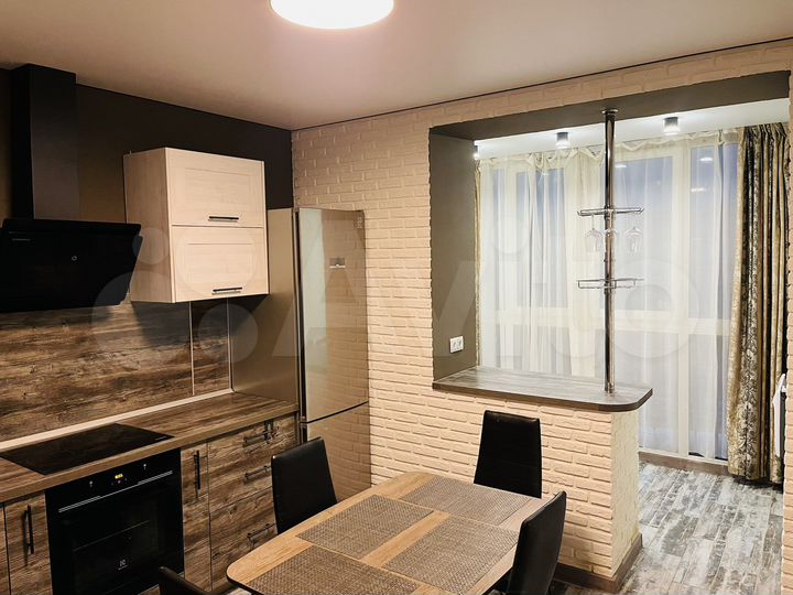 2-к. квартира, 82 м², 7/9 эт.