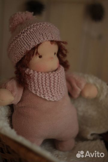 Кукла в пришивном комбинезоне