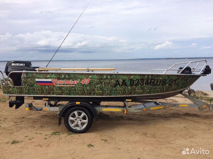 Моторная лодка fishboat 43