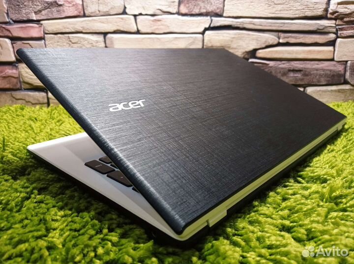 Красивый быстрый Acer 2ядра 4Гб SSD+HDD батарея 6ч