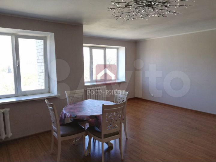 3-к. квартира, 73 м², 10/10 эт.