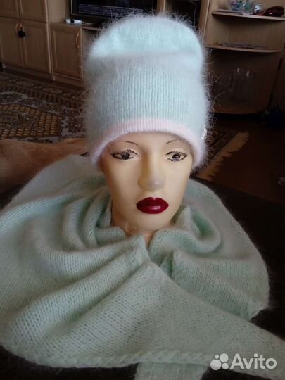 Комплект шапка и бактус пряжа пух норки
