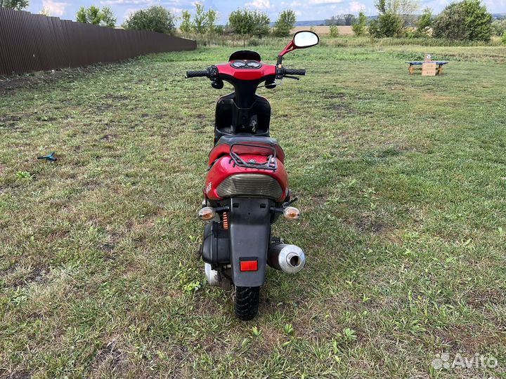 Скутер Stels Skif 50