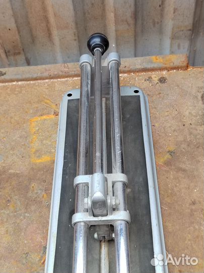 Плиткорез ручной 400 бу