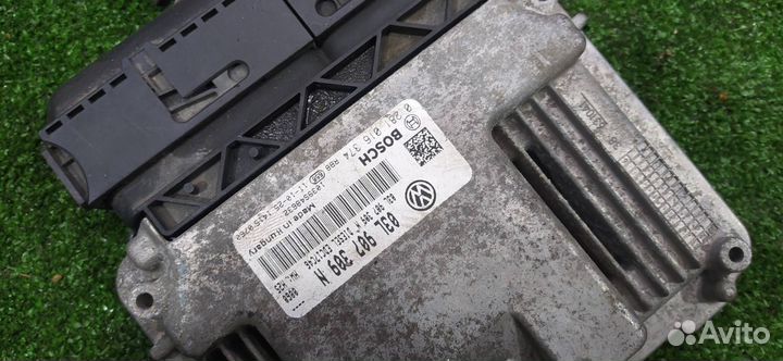 Блок управления двс Volkswagen Passat Cc 2.0