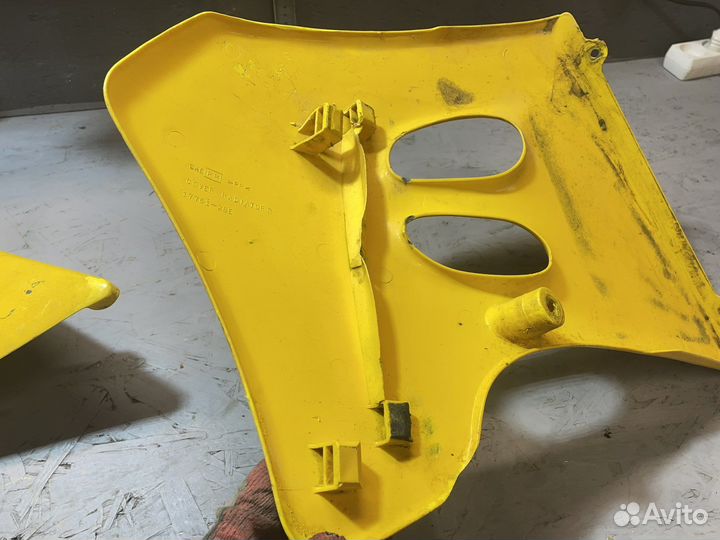 Пластик бака Suzuki RM 125 1995-1996