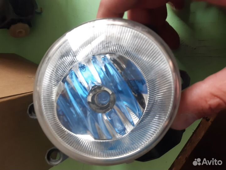 Туманки prius 30