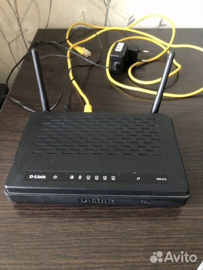 Вай фай роутер D-Link dir-615