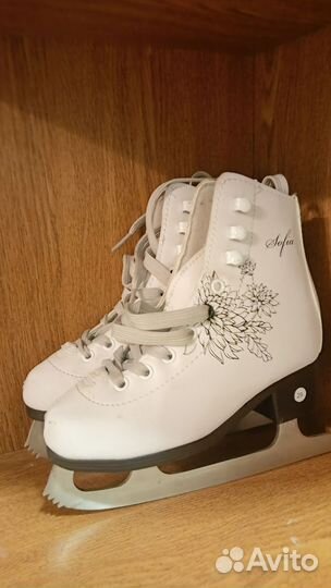 Коньки фигурные Sofia 29 размер