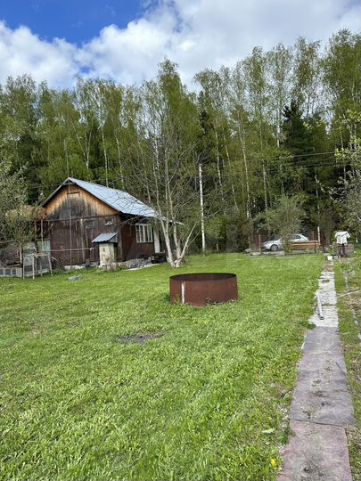 Дача 20 м² на участке 10 сот.