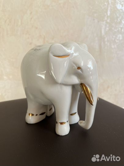 Фарфоровая статуэтка слон СССР 50-е годы