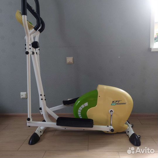 Эллиптический тренажер