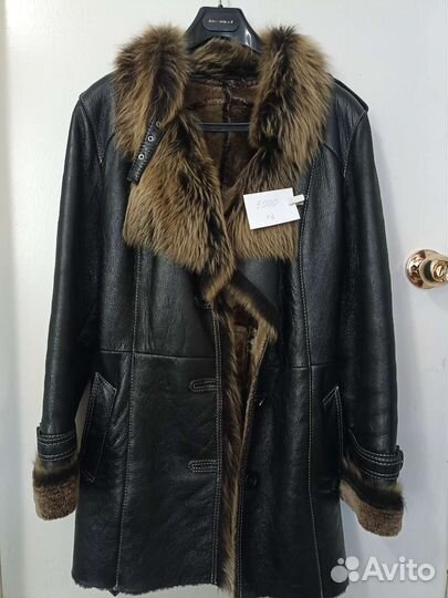 Шуба/дубленка/куртка женская