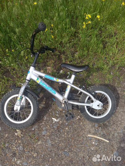 Детский велосипед 12